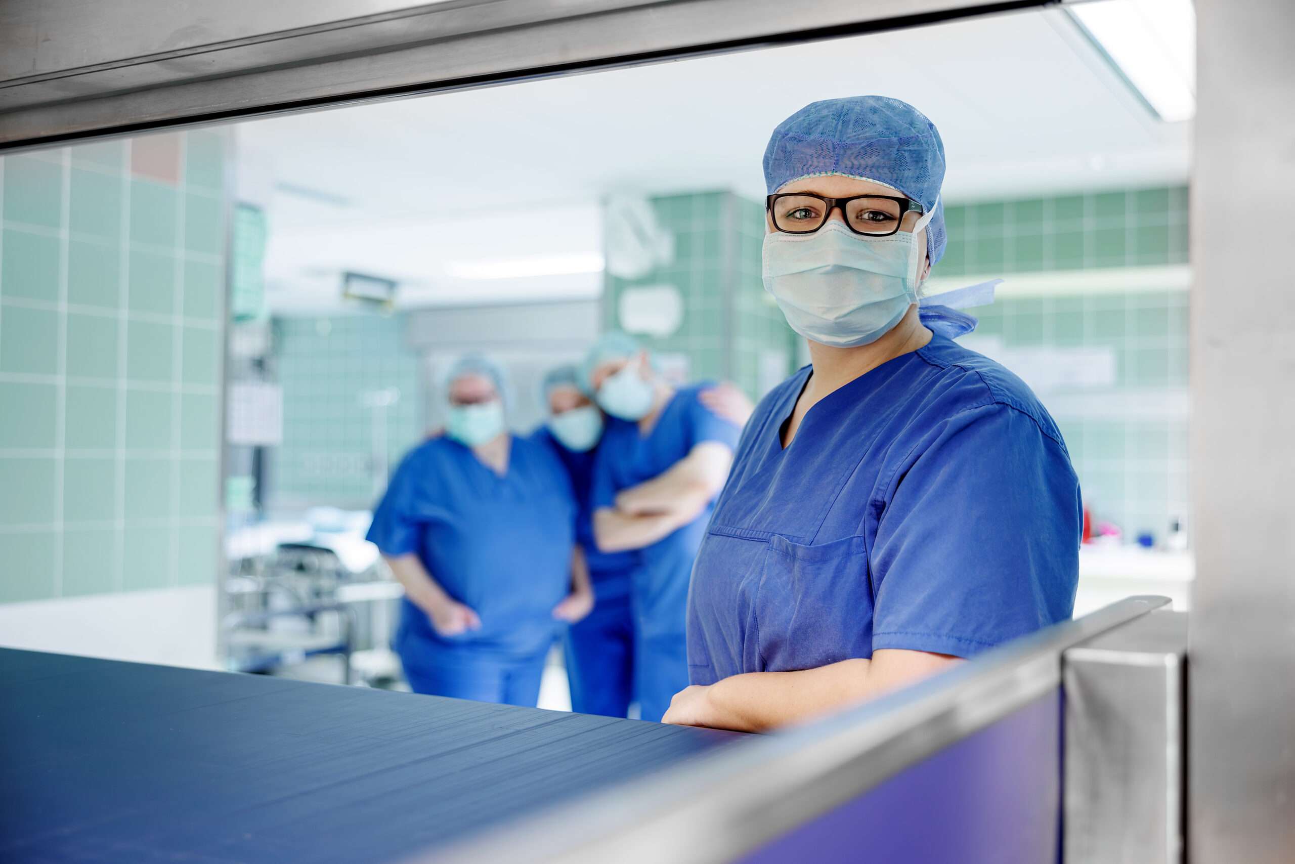 Team Pflege OP Schorndorf an der Schleuse des OPs